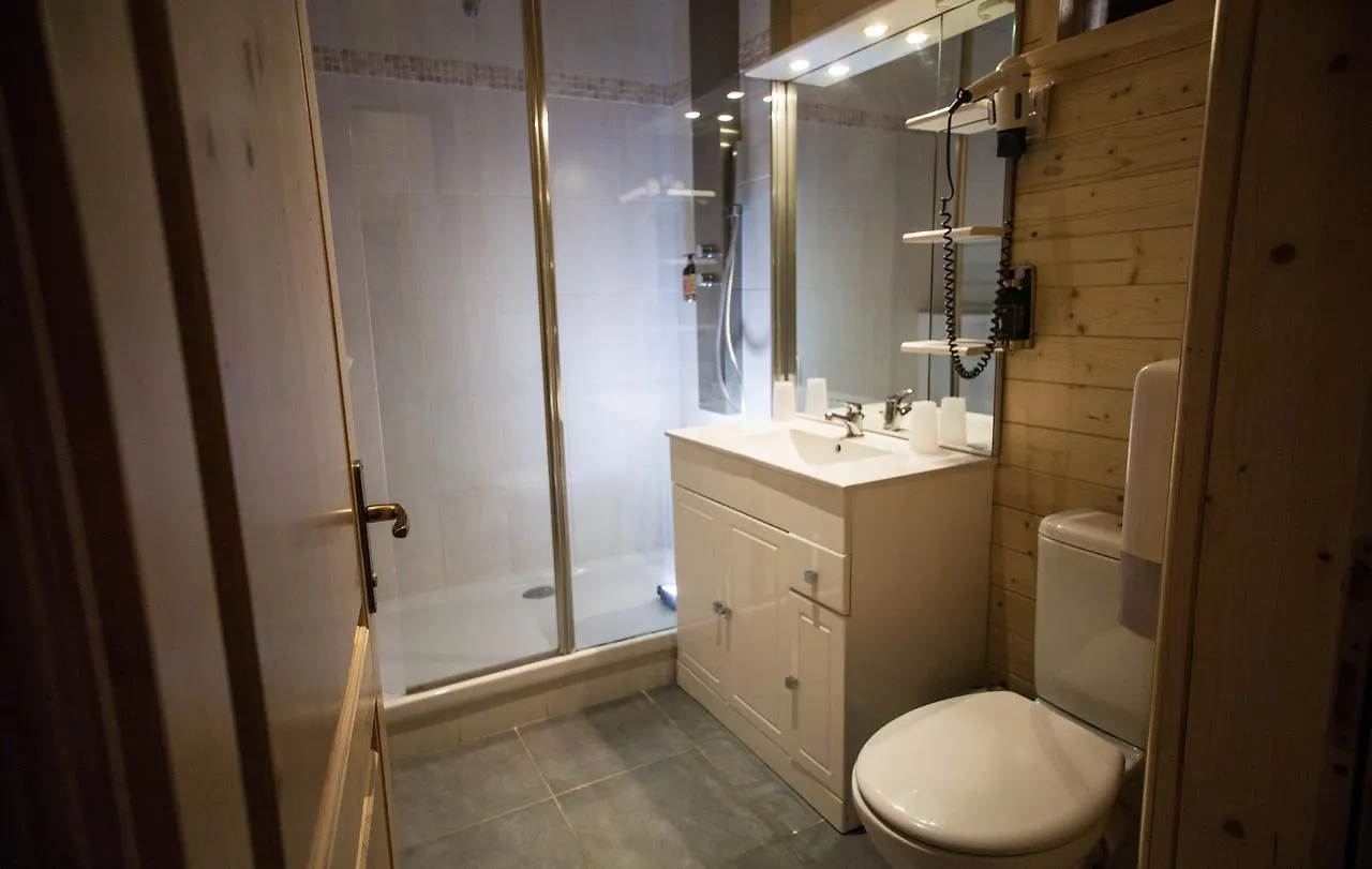 Le Loup Blanc Hotel Pra Loup