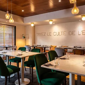 **** Hotel Mercure Montparnasse Pasteur França