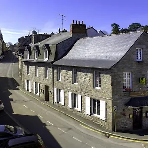 Logis Du Commerce 2* Quintin
