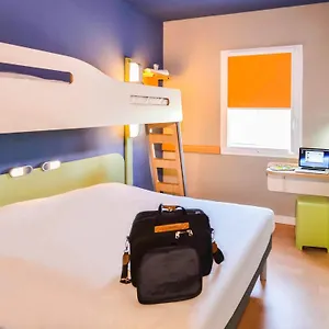 Ibis Budget Porte De Camargue Отель